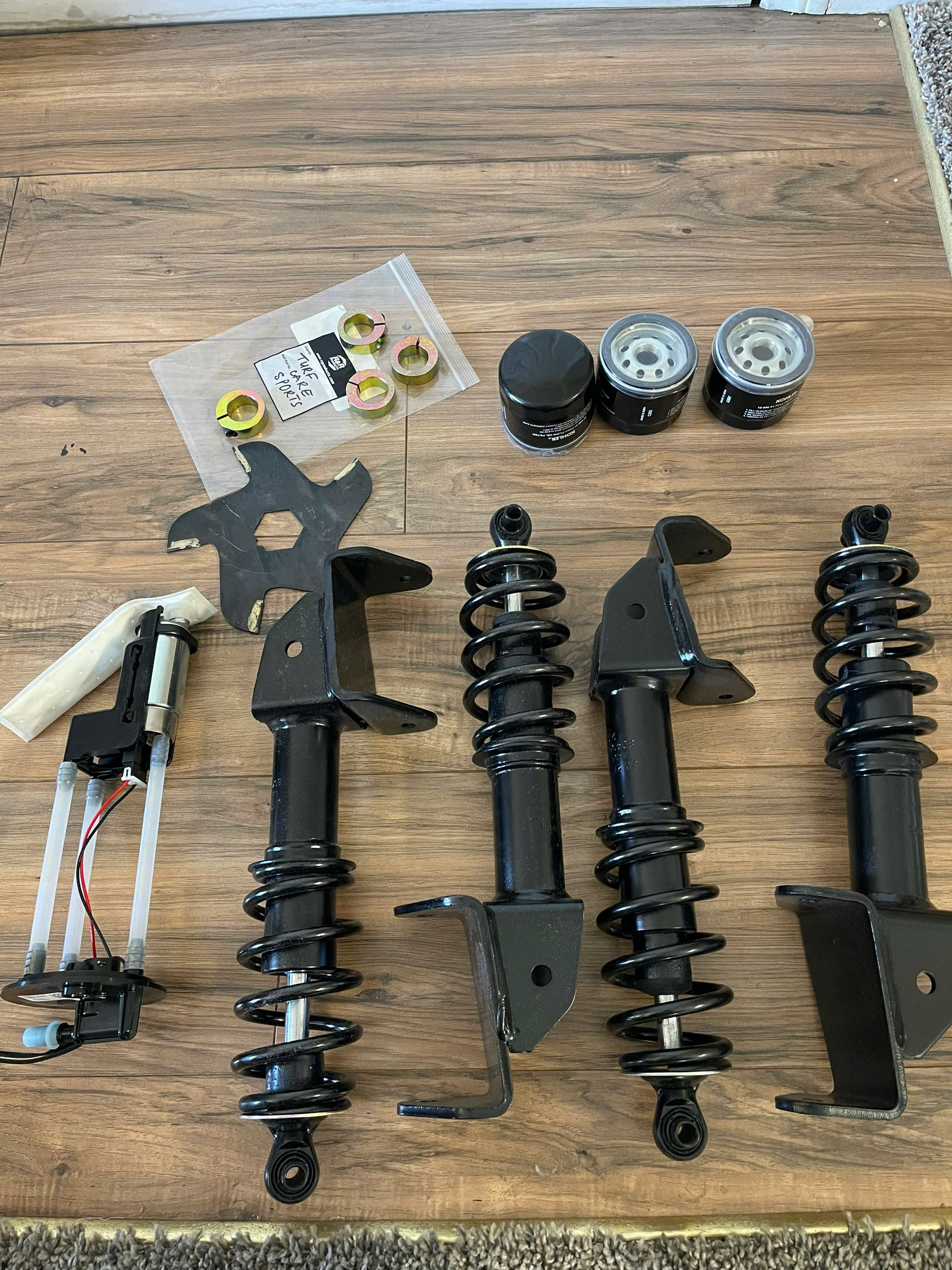 Phụ tùng thay thế